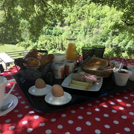 Hermitage Saint Pierre Bed & Breakfast *